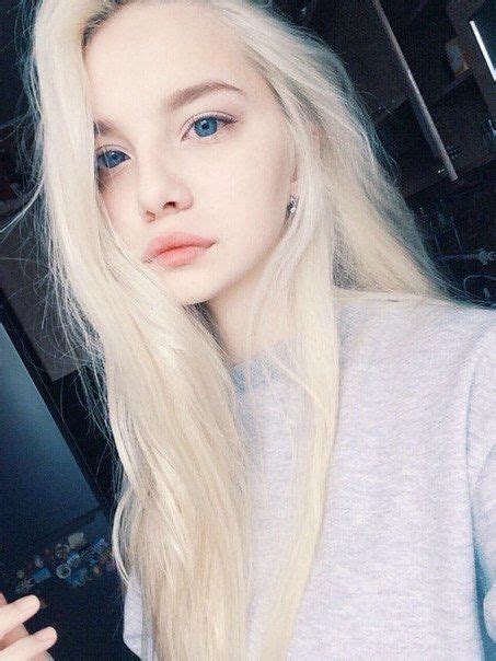 Lenyhkaa Blonde Hair Blue Eyes Beauty Girl Beauty