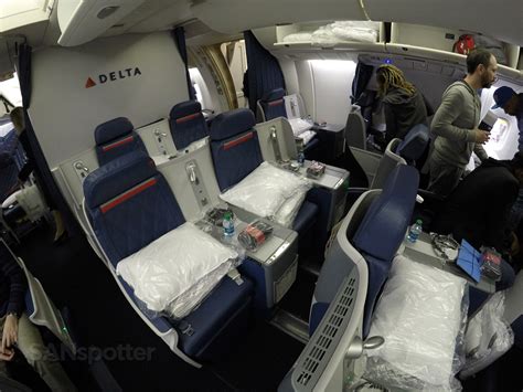 Check spelling or type a new query. Delta Airlines 767-300 business class (Delta One) New York ...