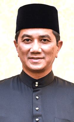 Tun dr mahathir mohamad should be allowed to complete his full term as prime minister to respect the people's wishes, said pkr deputy president datuk seri azmin ali. Govt postpones tabling of White Paper on Felda | Borneo ...