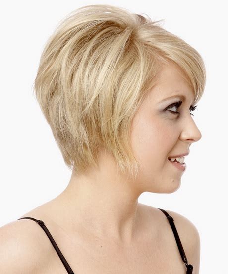 Short Feathered Hairstyles Beauty And Style
