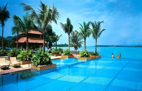 Top 5 Star Hotels In Kochi Kerala For A Memorable Accommodation India