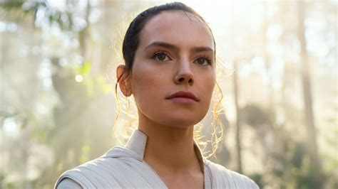 Daisy Ridley Returning To Star Wars As Rey For More Movies TrendRadars
