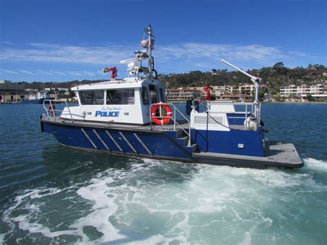 San Diego Harbor Police Protect Boaters Coastline The Log