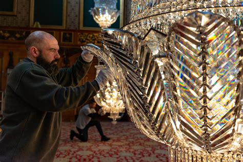 Windsors Chandeliers Given A Polish Ahead Of Waterloo Chamber Reopening