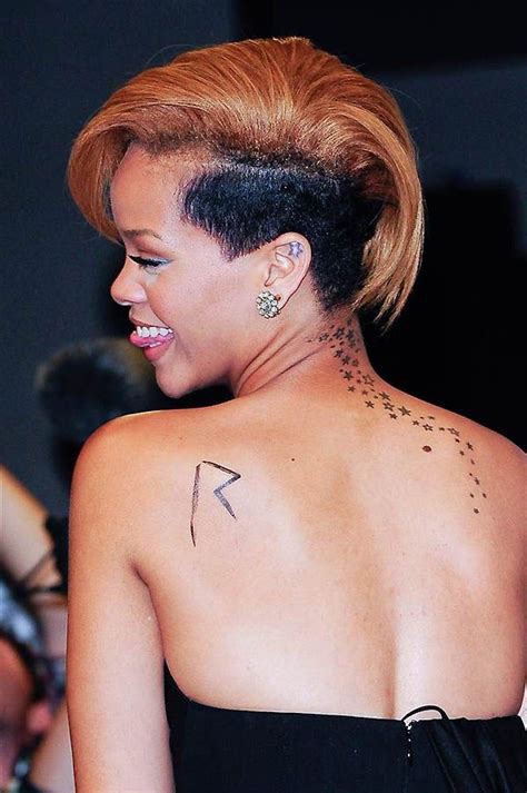 Hollywood Stars With Tattoos Rihanna Tattoo Of Stars Cascading Down