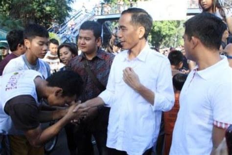 Ahok Lebih Suka Jokowi Tetap Jadi Gubernur Dki Ketimbang Nyapres Republika Online