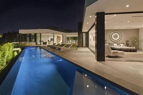 Calvin Klein Buys Beautiful Mansion In Hollywood Hills Los Angeles For