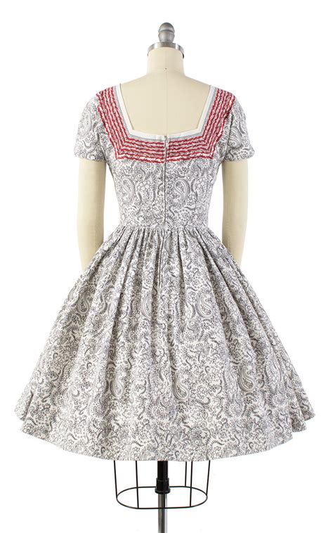 1950s Anne Fogarty Floral Paisley Cotton Piqué Dress With Pockets X