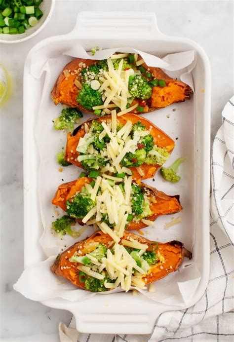 Add margarine, sour cream, salt, pepper, green onions, and 3/4 cheddar cheese and mix well. Twice Baked Sweet Potatoes with Broccoli ...