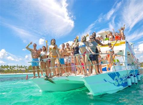 Margarita Party Boat Excursion Party Boat Trips In Punta Cana Punta