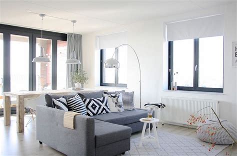 If you're lucky enough to have a neutral grey like i do, you can choose almost any colors to go with it. Colors That Go With Gray and How to Decorate With Gray