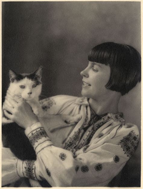 Portraits Of Famous Artists And Their Cats The Dream Within Pictures