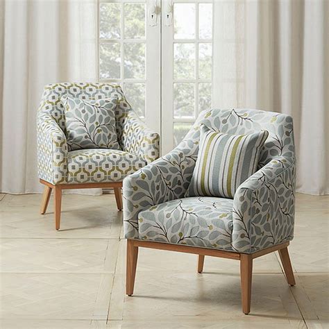 Ask to see our new samples for custom orders. Lucilla Delft | Hupper