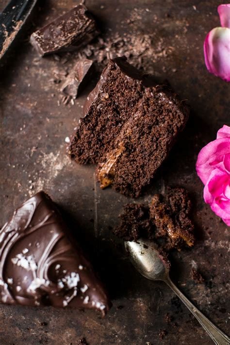 15 Healthy Vegan Chocolate Dessert Recipes That Are Still Totally Decadent