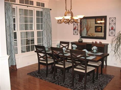 Join the decorpad community and share photos, create a virtual library of inspiration photos, bounce off design ideas with fellow members! Pin on Dinning room
