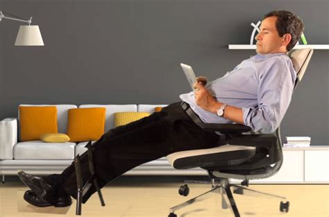 Chair Pitched As Answer To New Ways We Sit On Job The New York Times