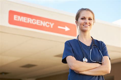 Er Travel Nursing Jobs Salary And Benefits