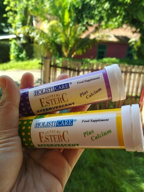 Untuk obat batuk kering yang mengandung dekstrometorfan, sejauh ini belum terdapat penelitian yang memastikan adanya efek samping berat pada bayi yang diberi asi dari ibu yang menggunakan obat ini. Holisticare Ester C Untuk Ibu Hamil - Informasi Kesehatan 2020