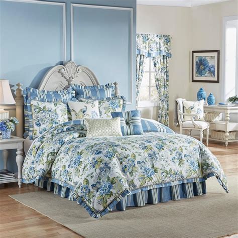 The hallmart waverly king comforter set might be just the solution. Waverly Floral engagement King Comforter Set ...