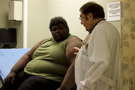 Each episode follows a year in the life of morbidly obese individuals, who usually begin the episode weighing at least 600 pounds (270 kg), and documents their attempts to reduce their weight to a healthy level. My 600lb Life Transformation Gallery | Inside TLC | TLC.com