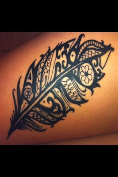 Only a few designs have other colors assorted with the conventional black color. Intricate Tribal Leaf Tattoo on Thigh | cool tattoos | Pinterest | Leaf tattoos, Sexy and Thigh ...