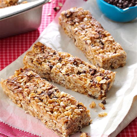 Back in 2012, when i first posted a recipe for homemade chewy granola bars, i had no idea it would still be so popular five years later. Granola Cereal Bars Recipe | Taste of Home