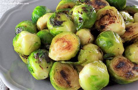 Recipes for babies (10 to 12 months). Grilled Brussels Sprouts Recipe