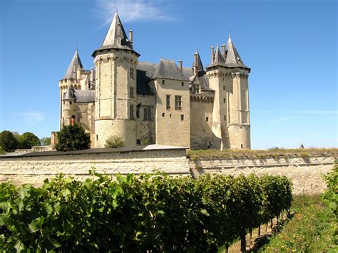 Top 10 Most Beautiful Chateaux of the Loire Valley - French Moments