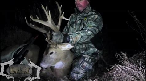 Largest Whitetail Deer Ever Killed On Film 236 28 Youtube