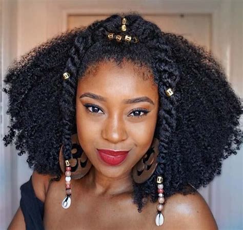 25 Beautiful Natural Hairstyles You Can Wear Anywhere