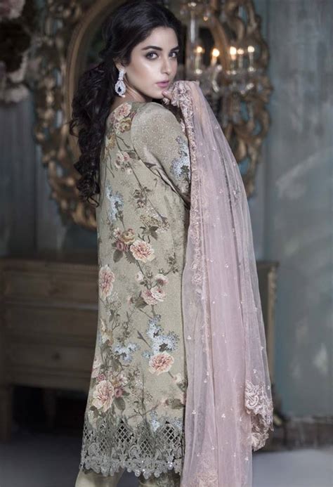 Mariab Embroidered Luxury Collection 2016 Feat Maya Ali Launched