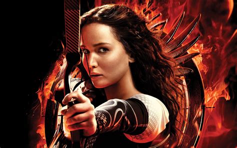 Jennifer Lawrence As Katniss Everdeen In Hunger Games Hunger Games