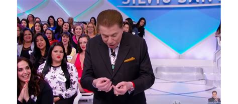 Foto Silvio Santos Teve Dificuldade Em Enxergar Durante A Apresentação Do Seu Programa Já Que