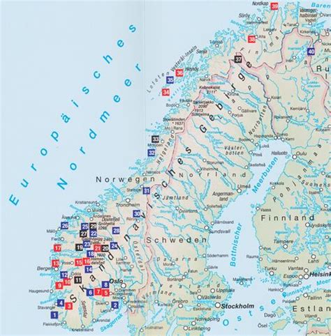 Am dreiländereck ist noch ein wanderer da, auch wieder norwegische grenzer, die aufpassen, dass niemand um die grenzpyramide geht. Bruckmanns Wanderführer Norwegen - Geobuchhandlung Kiel