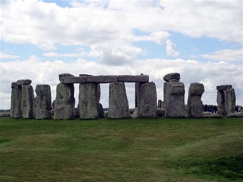 We would like to show you a description here but the site won't allow us. Stonehenge, Inglaterra: Como chegar, história, dicas ...