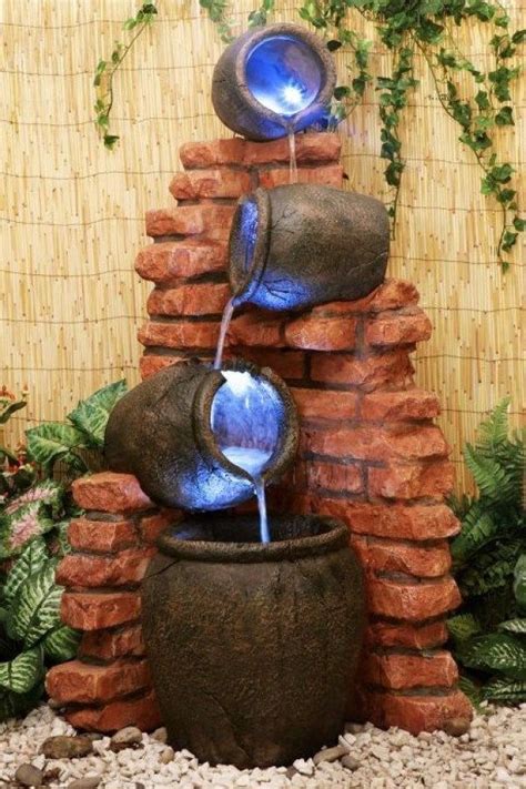 Wasserspiel garten springbrunnen wasserspiele moderne brunnen brunnen design ideen brunnen balkon brunnen wandbrunnen diy gartenbrunnen. 35+ Schöne Garten Zierbrunnen Ideen in 2020 | Brunnen ...