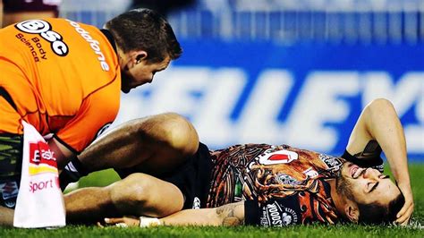 New Zealands Shaun Johnson Suffers Ankle Injury In Nrl Rugby League