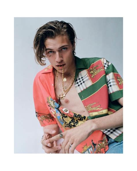 Lucky Blue Smith Channels 90s Style For Lofficiel Hommes Brasil