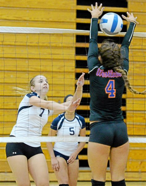 Viewpoint Girls Volleyball Digs Deep To Capture Westlake Tournament