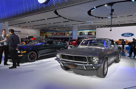 2018 North American International Auto Show – highlights (mega gallery