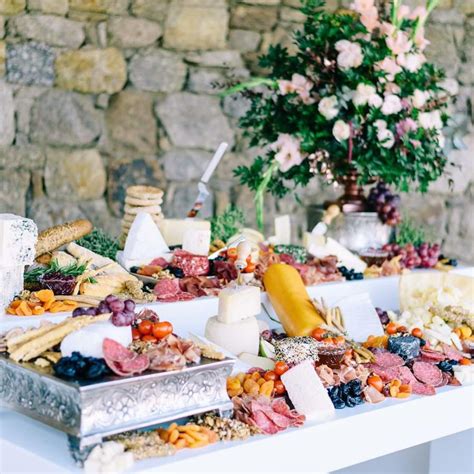 25 Food Bar Ideas For Your Wedding