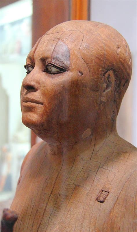 Antigua Estatua Egipcia Muestra El Talento De Los Artesanos De La Poca