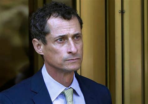 Ex Us Rep Anthony Weiner Ordered To Register As Sex Offender