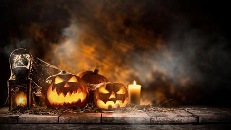 Halloween Candles And Pumpkin Jack Olanterns Backiee
