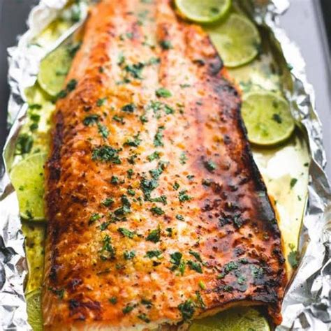 Honey baked salmon in foil chew out loud. Cilantro-Lime Honey Garlic Salmon (baked in Foil) Recipe ...