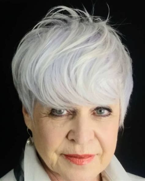 50 Gorgeous Hairstyles For Women Over 70 Julie Il Salon In 2020