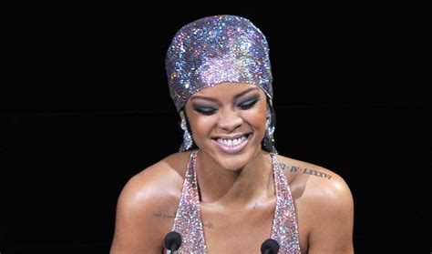 Rihanna Returns To Instagram Kinda Still Influencing Fashion On Ig With Well Accessorized Bikini