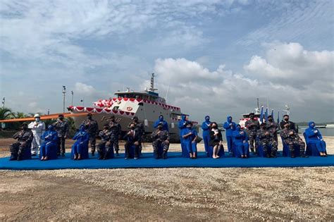 Garuda Militer Ksal Luncurkan 2 Kapal Perang Baru
