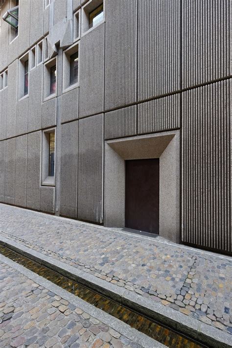Pin By Rodrigo Soley On Architecture Concrete Architecture Facade