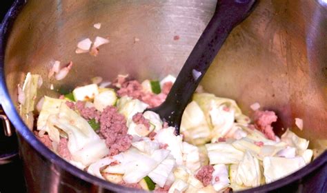 Since i started following a ketogenic lifestyle i find myself using. Beef Cabbage Soup | Easy Keto & Low Carb Recipe
